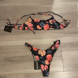 NWT Skatie -Tahiti bikini